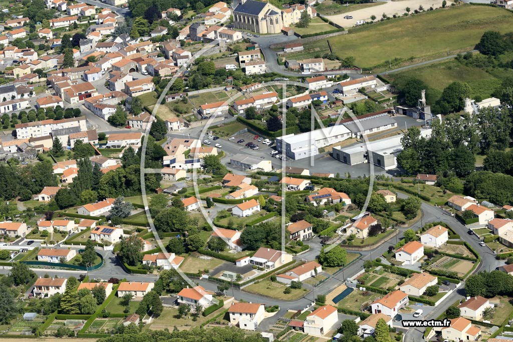 Photo arienne de Saint-Michel-Mont-Mercure