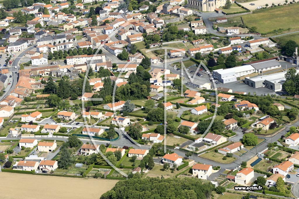 Photo arienne de Saint-Michel-Mont-Mercure