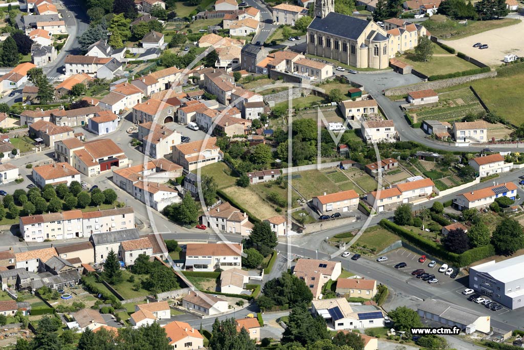 Photo arienne de Saint-Michel-Mont-Mercure