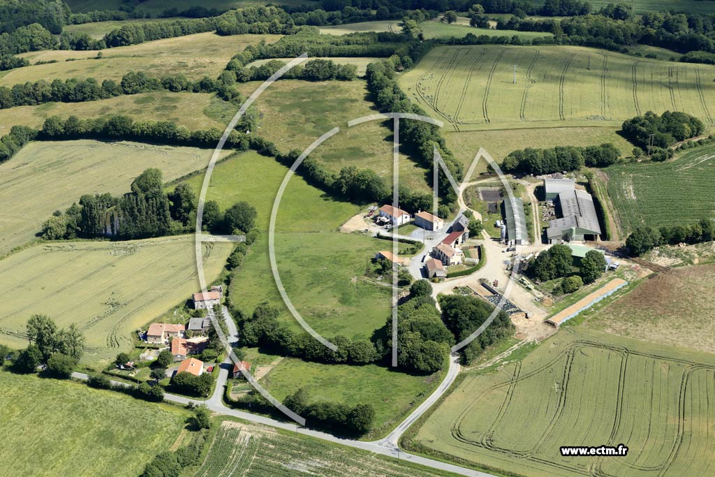 Photo arienne de Saint-Michel-Mont-Mercure (la Monnire Haute - la Monnire Basse)