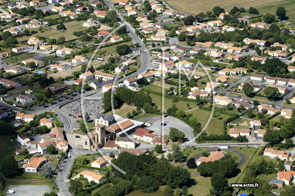 Photo arienne de Saint-Paul-en-Pareds