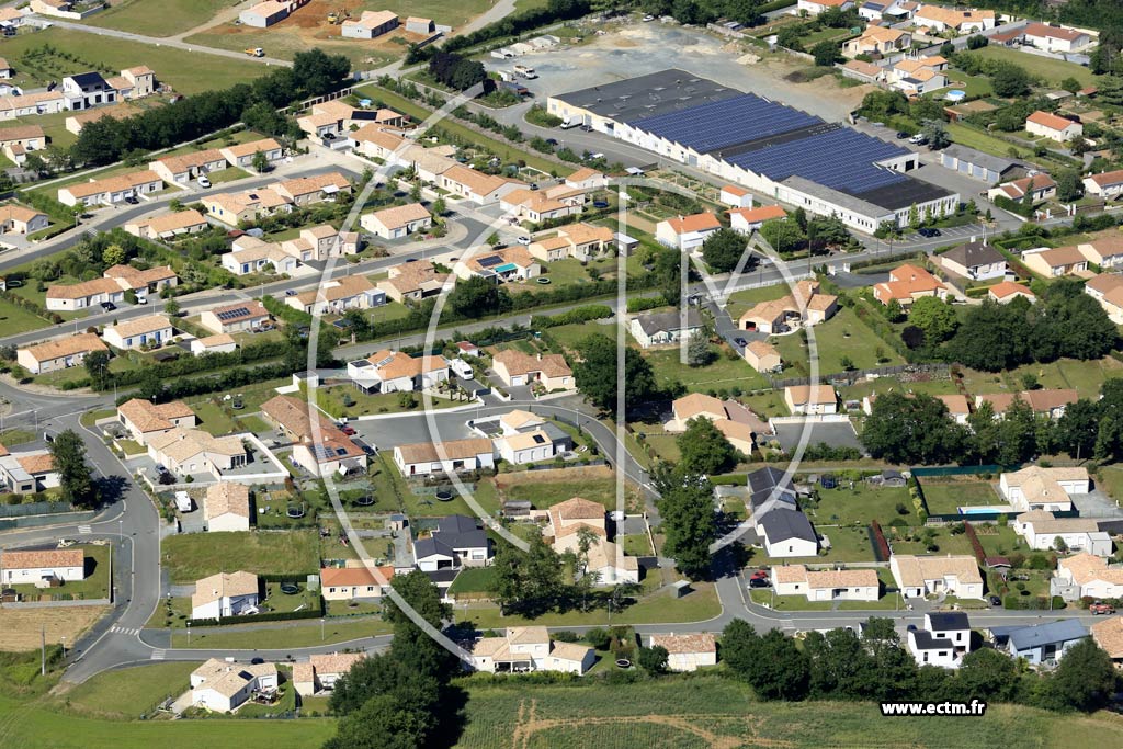 Photo arienne de Chantonnay (Ouest)
