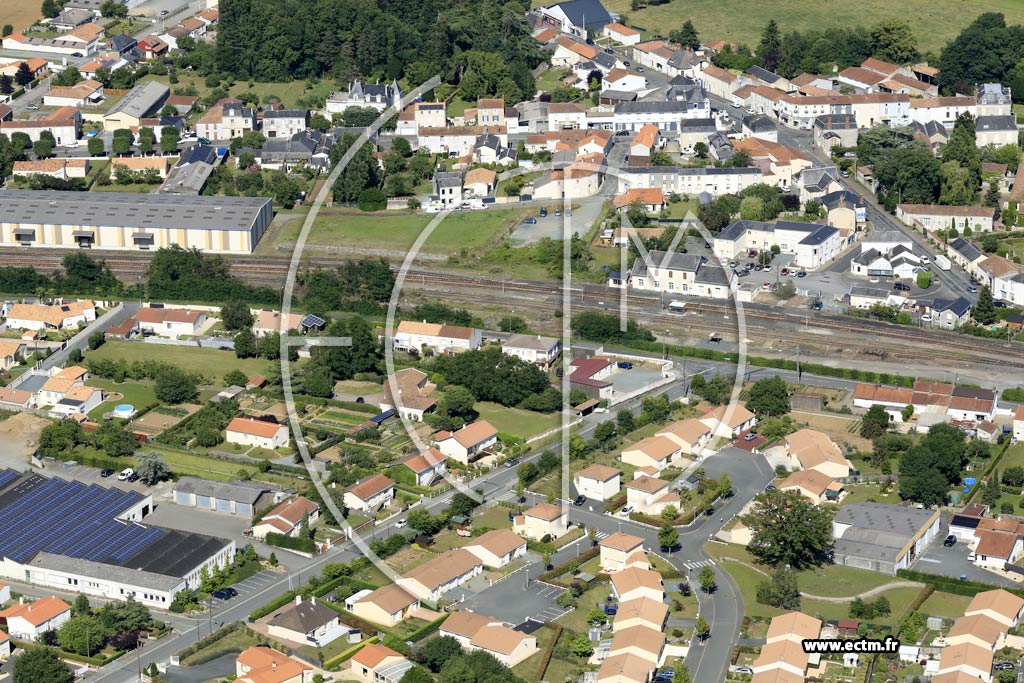 Photo arienne de Chantonnay (Ouest)