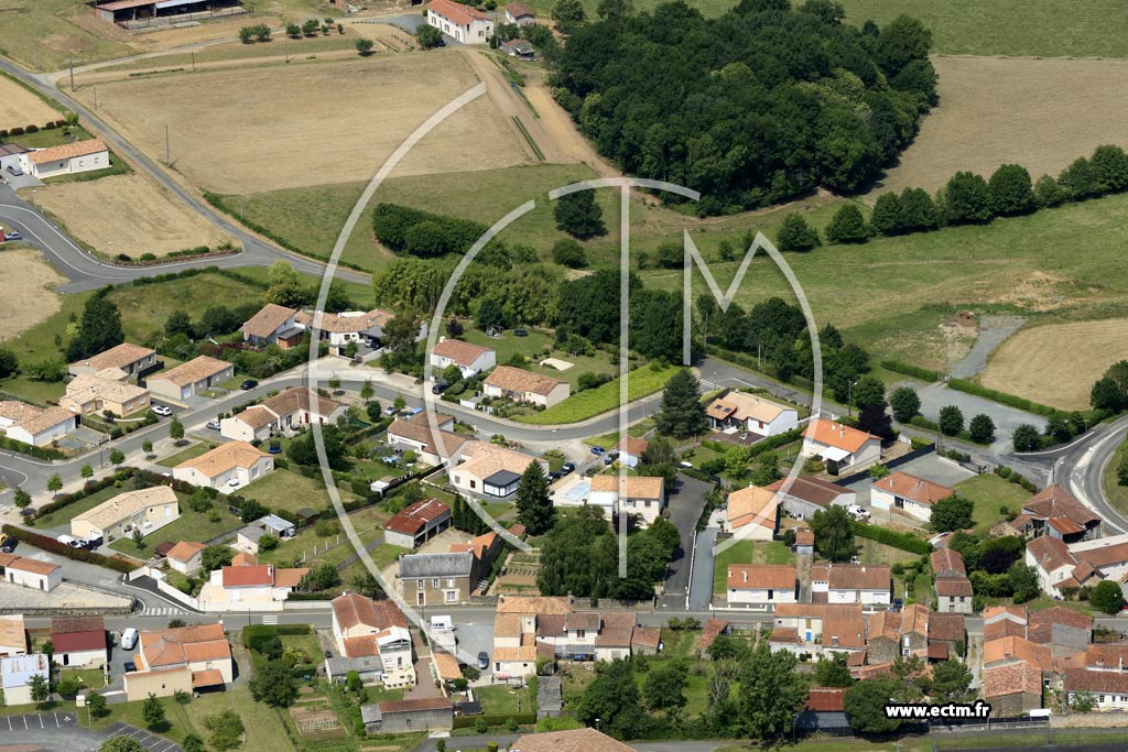 Photo arienne de Chantonnay (Saint-Philbert du Pont Charrault)