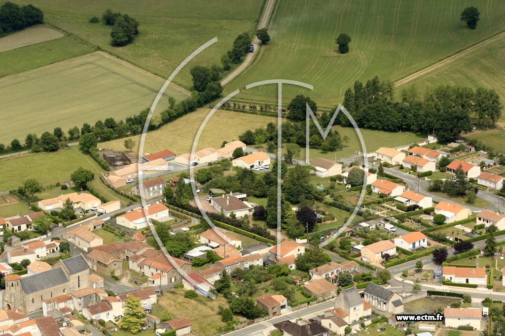 Photo arienne de Saint-Germain-de-Prinay
