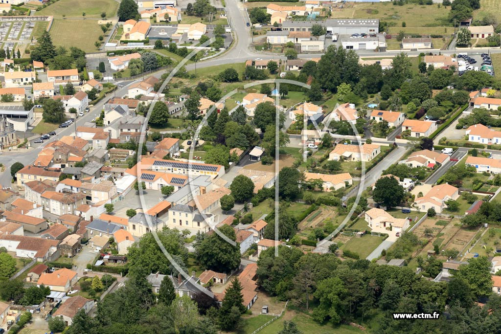 Photo arienne de Saint-Martin-des-Noyers