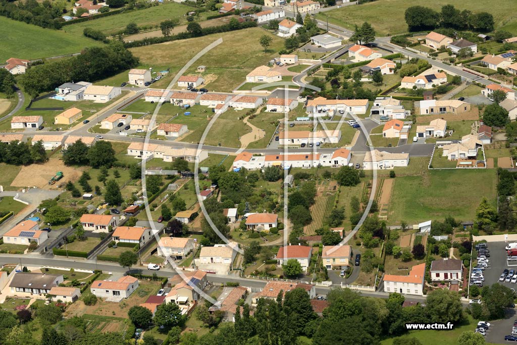 Photo arienne de Saint-Martin-des-Noyers