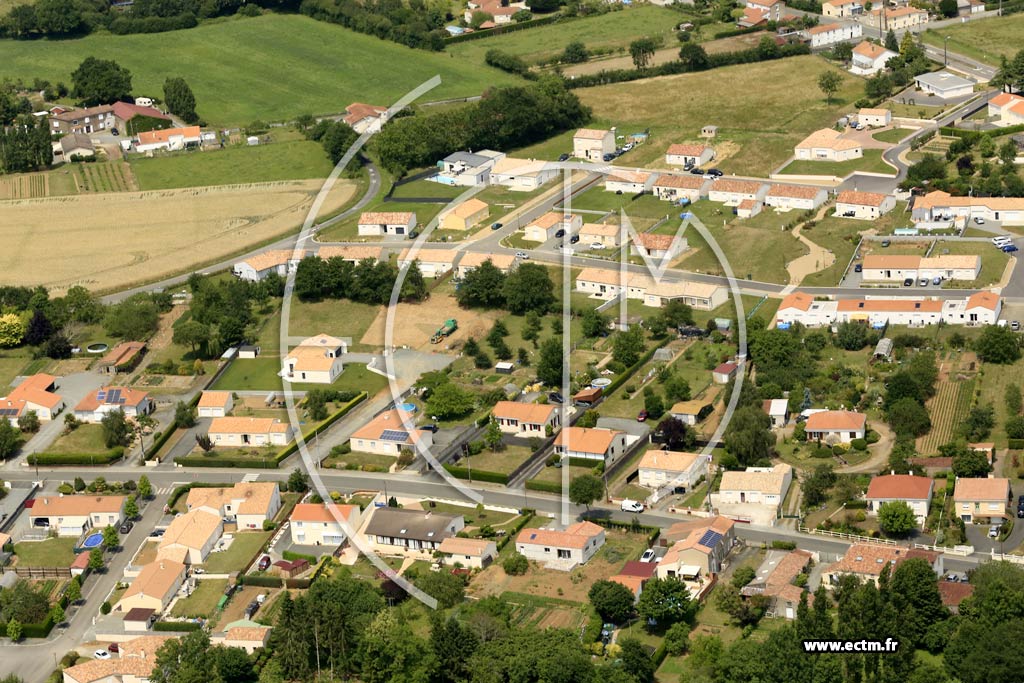 Photo arienne de Saint-Martin-des-Noyers