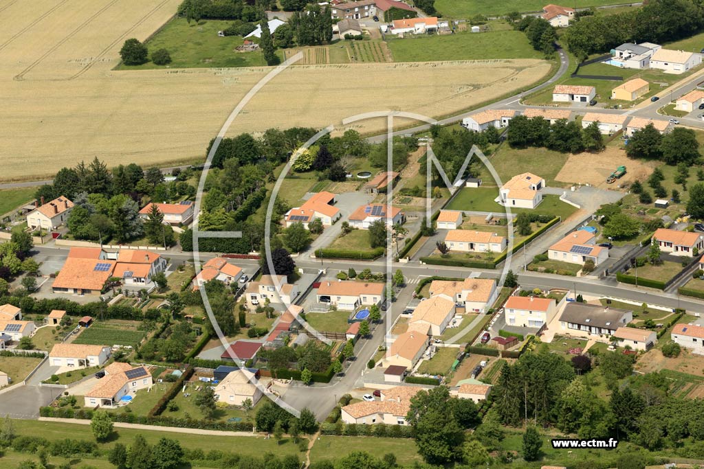 Photo arienne de Saint-Martin-des-Noyers