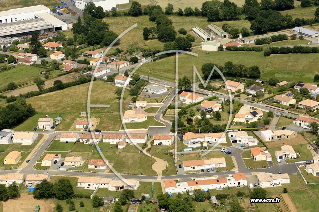 Photo arienne de Saint-Martin-des-Noyers