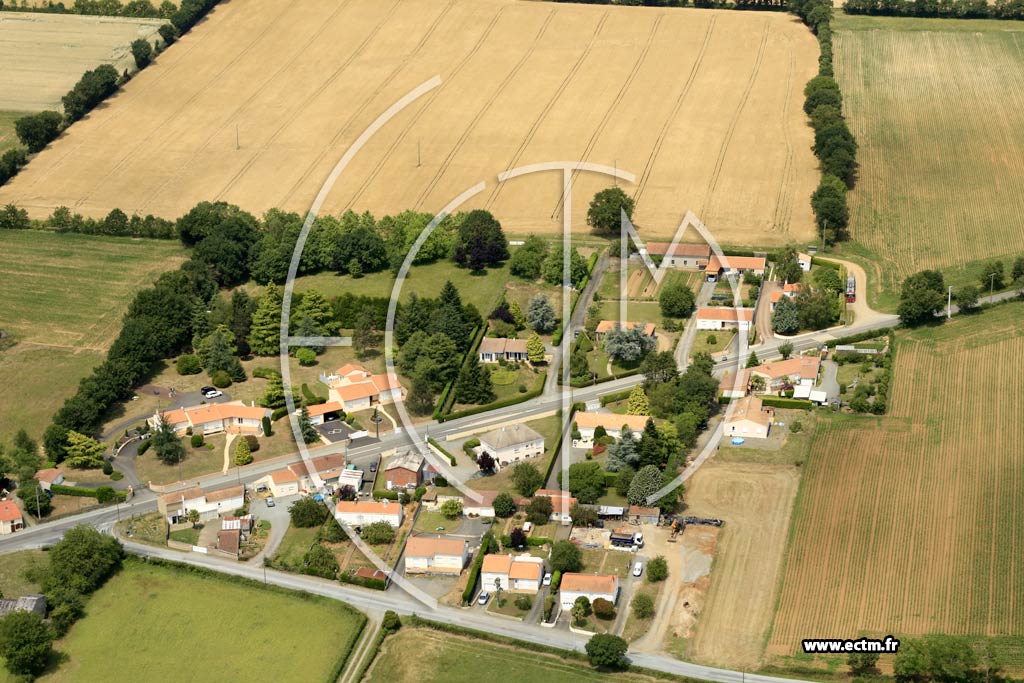 Photo arienne de Saint-Martin-des-Noyers