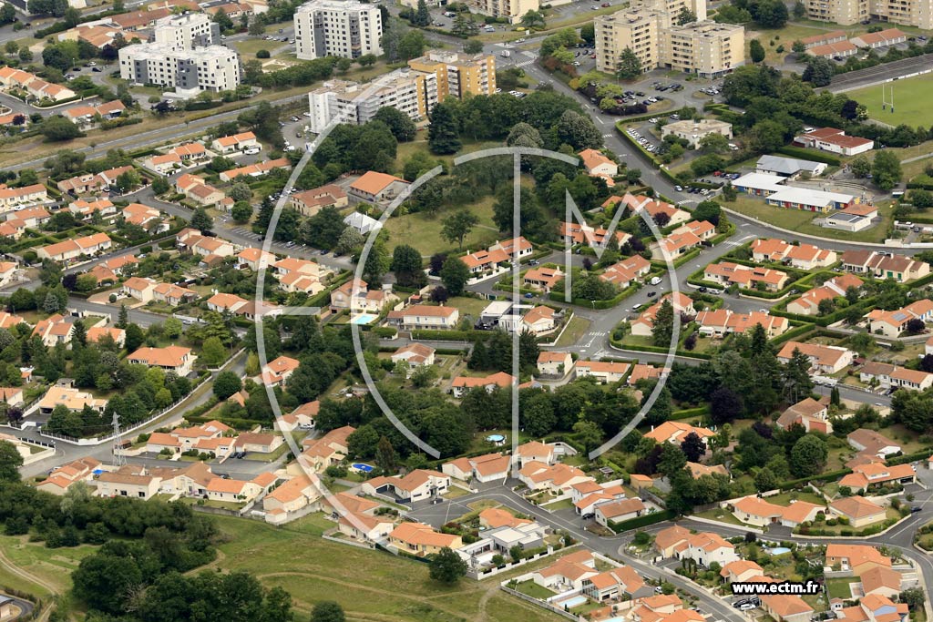 Photo arienne de Cholet (la Girardire)