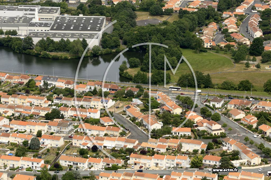 Photo arienne de Cholet (la Guignardire)