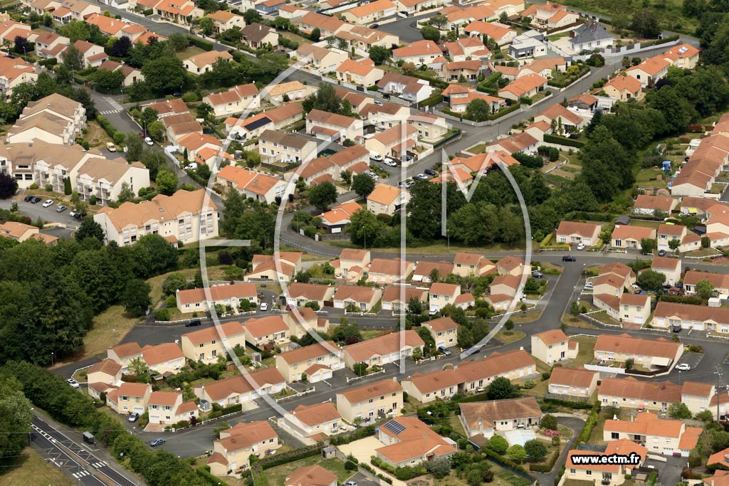 Photo arienne de Cholet (le Plessis)