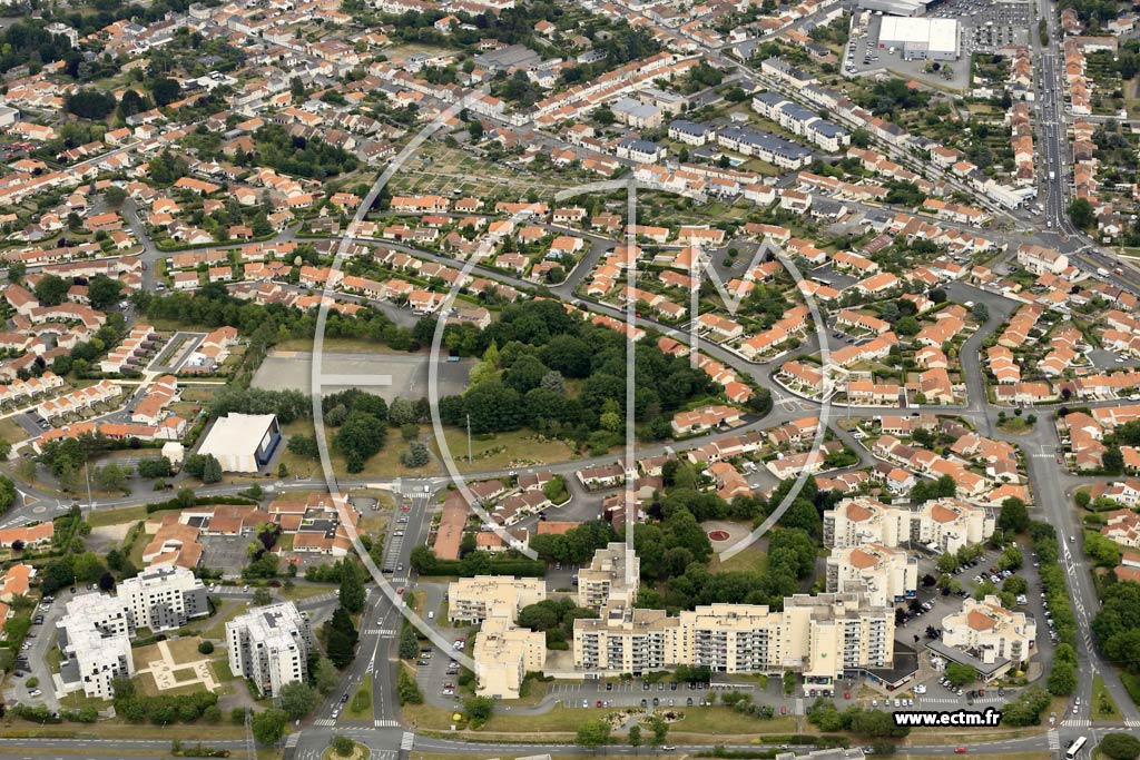 Photo arienne de Cholet (les Turbaudires)