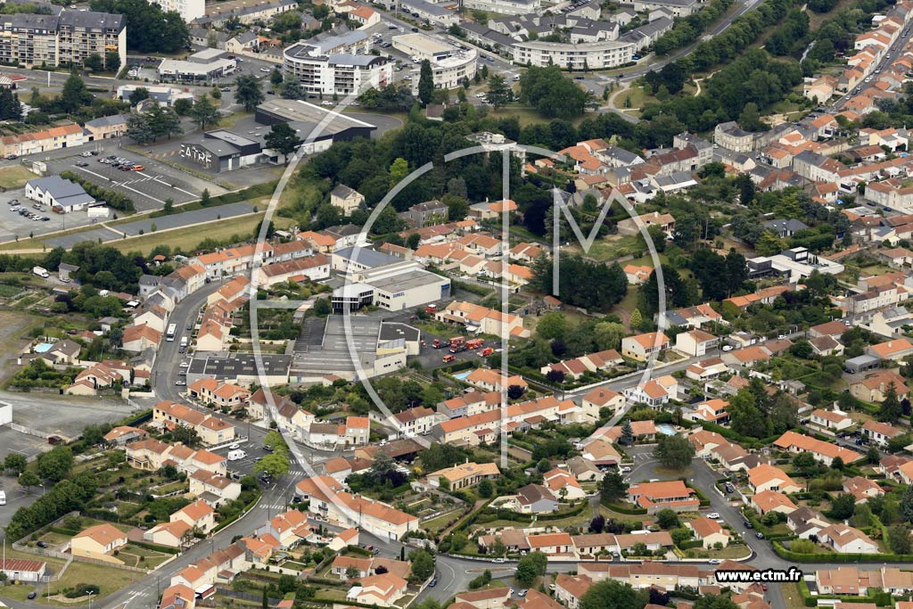Photo arienne de Cholet (les Turbaudires)