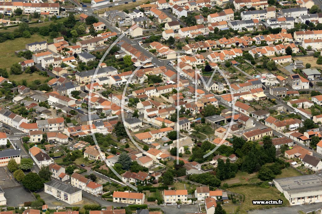 Photo arienne de Cholet (Lorraine)