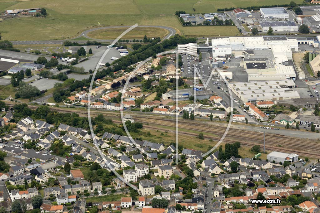 Photo arienne de Cholet (Tuilerie-Leclerc)