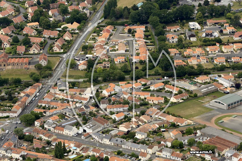 Photo arienne de Cholet (Tuilerie-Leclerc)