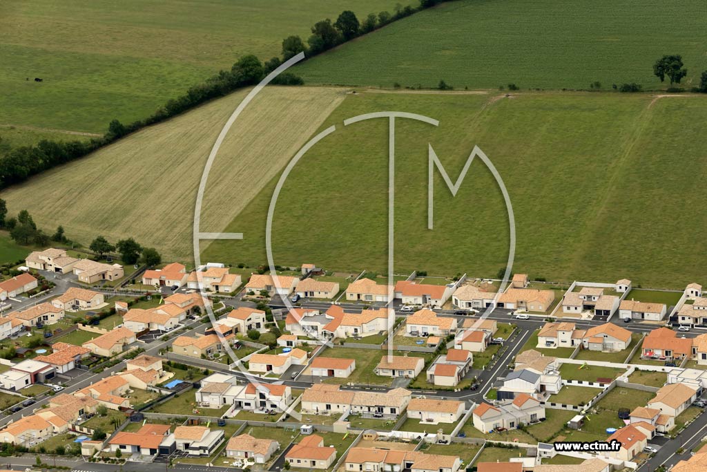 Photo arienne de Saint-Lger-sous-Cholet