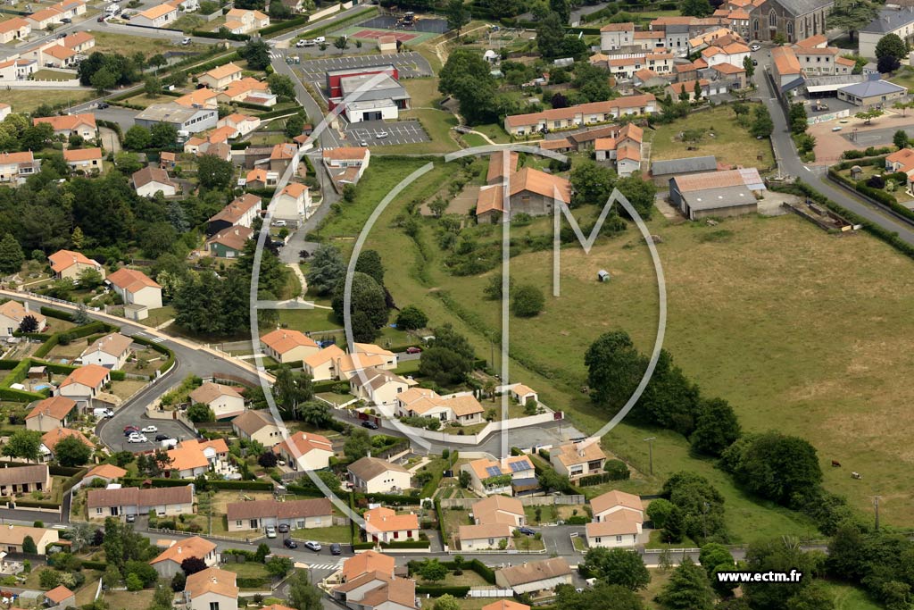 Photo arienne de Saint-Pierre-des-chaubrognes