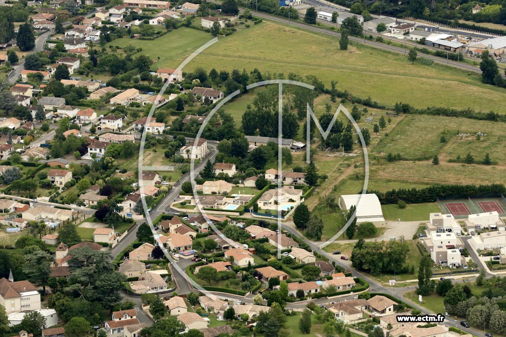 Photo arienne de Bo (la Couronne)