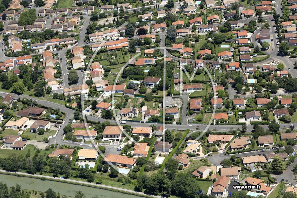 Photo arienne de Bo (les Pradines)