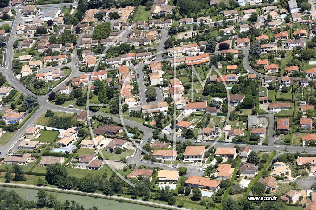Photo arienne de Bo (les Pradines)