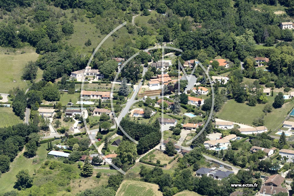 Photo arienne de Colayrac-Saint-Cirq (Chadois)