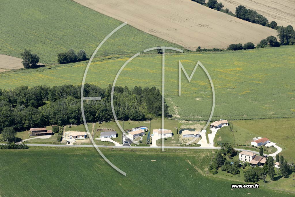 Photo arienne de Moncaut (le Carrelieu)
