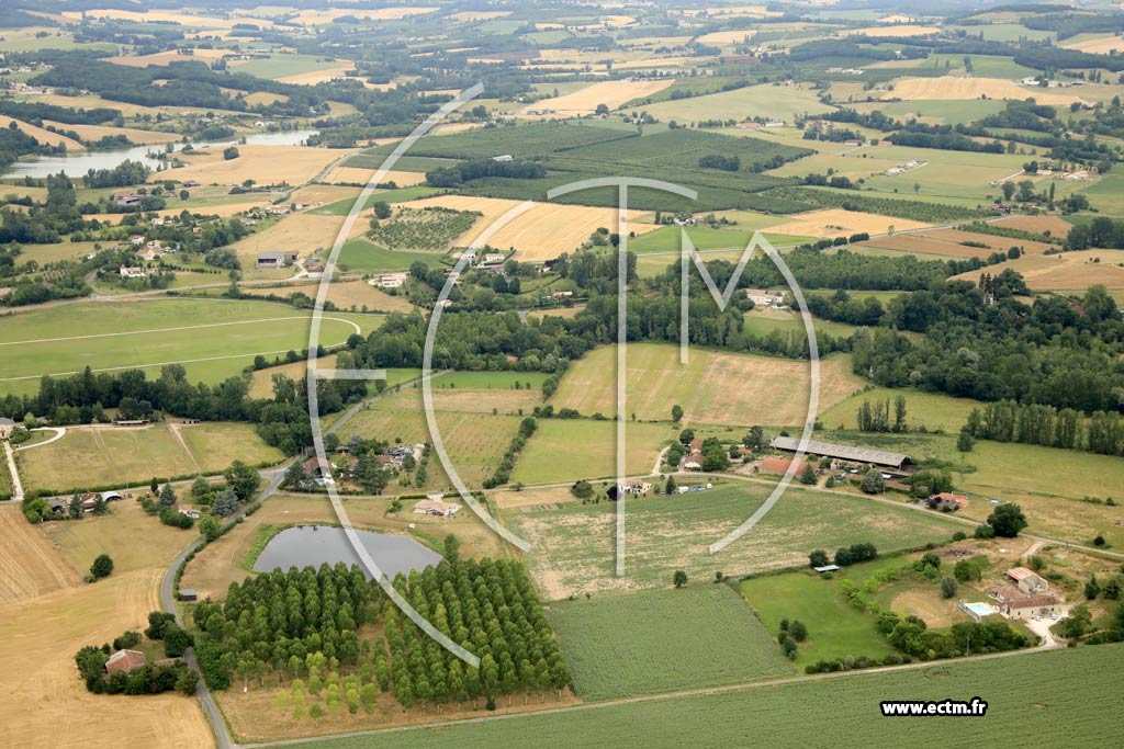 Photo arienne de Casseneuil (Galantou - les Landes)