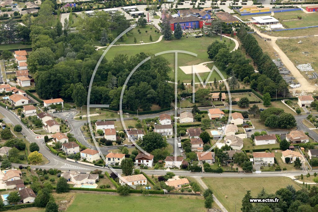 Photo arienne de Saint-Sylvestre-sur-Lot (Bioul)