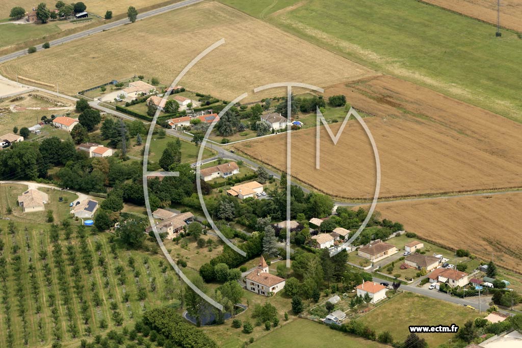 Photo arienne de Sainte-Livrade-sur-Lot (Labrugne)