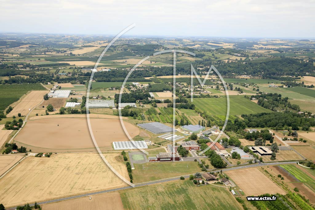 Photo arienne de Sainte-Livrade-sur-Lot (Menjous)