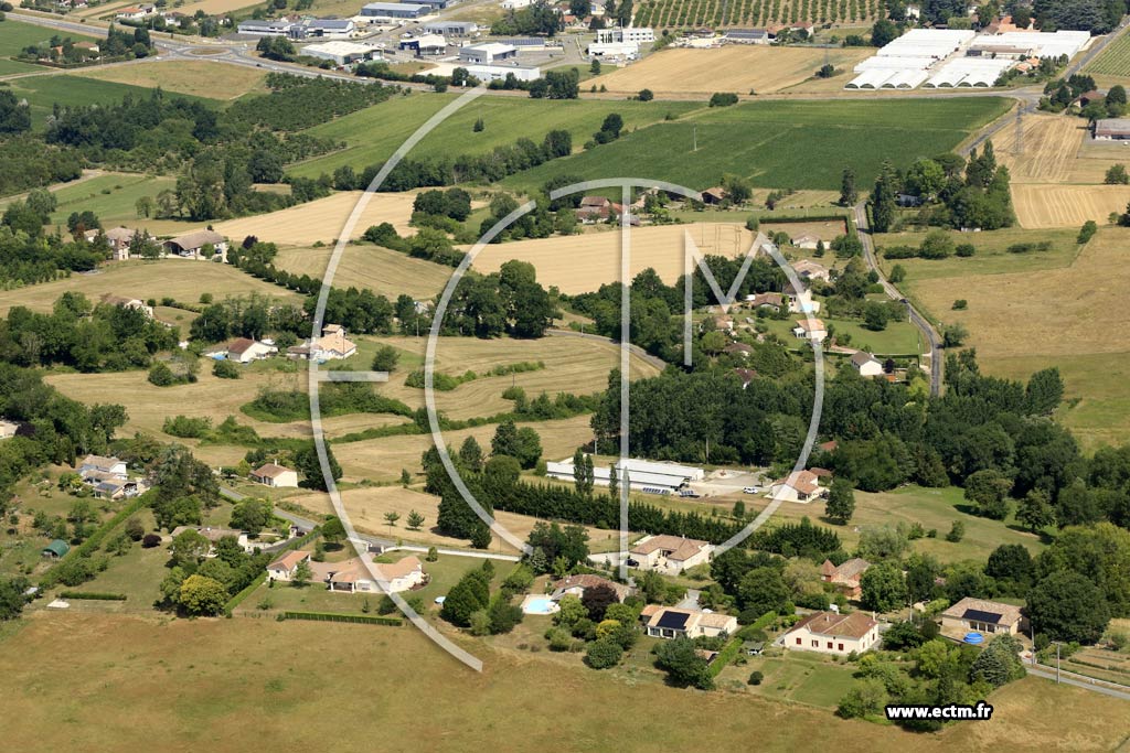 Photo arienne de Sainte-Livrade-sur-Lot (Montignac)