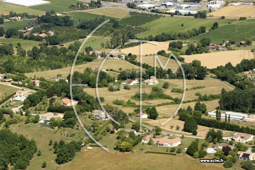 Photo arienne de Sainte-Livrade-sur-Lot (Montignac)