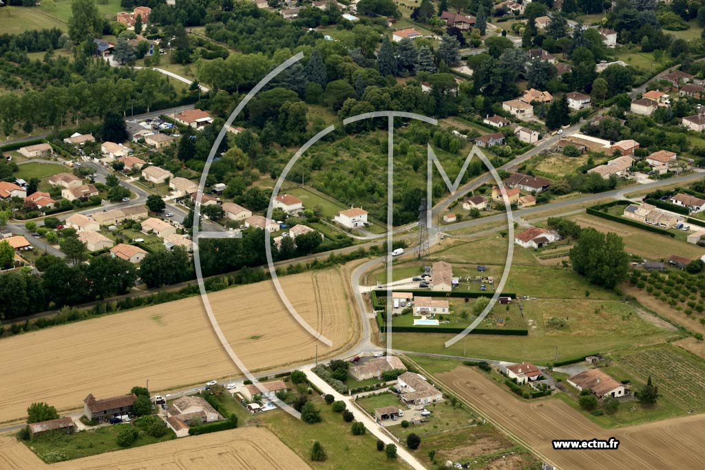 Photo arienne de Sainte-Livrade-sur-Lot (Ouest)