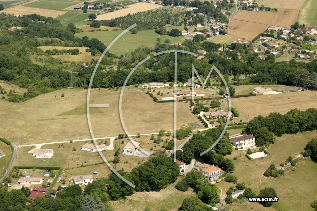 Photo arienne de Sainte-Livrade-sur-Lot (Rogas)
