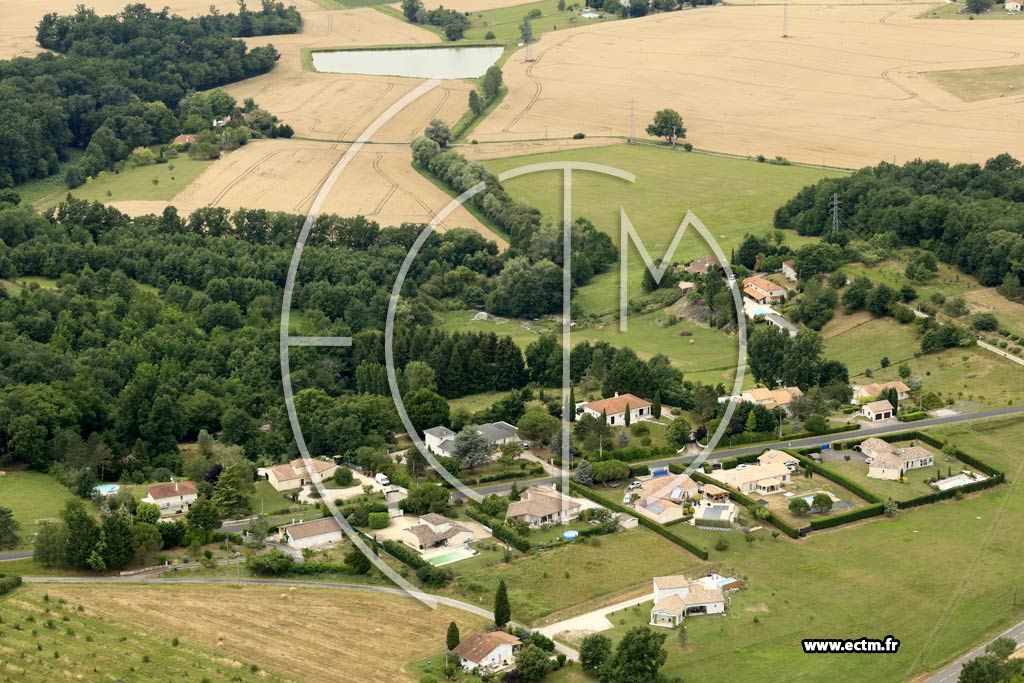 Photo arienne de Villeneuve-sur-Lot (Bois de Mondou)
