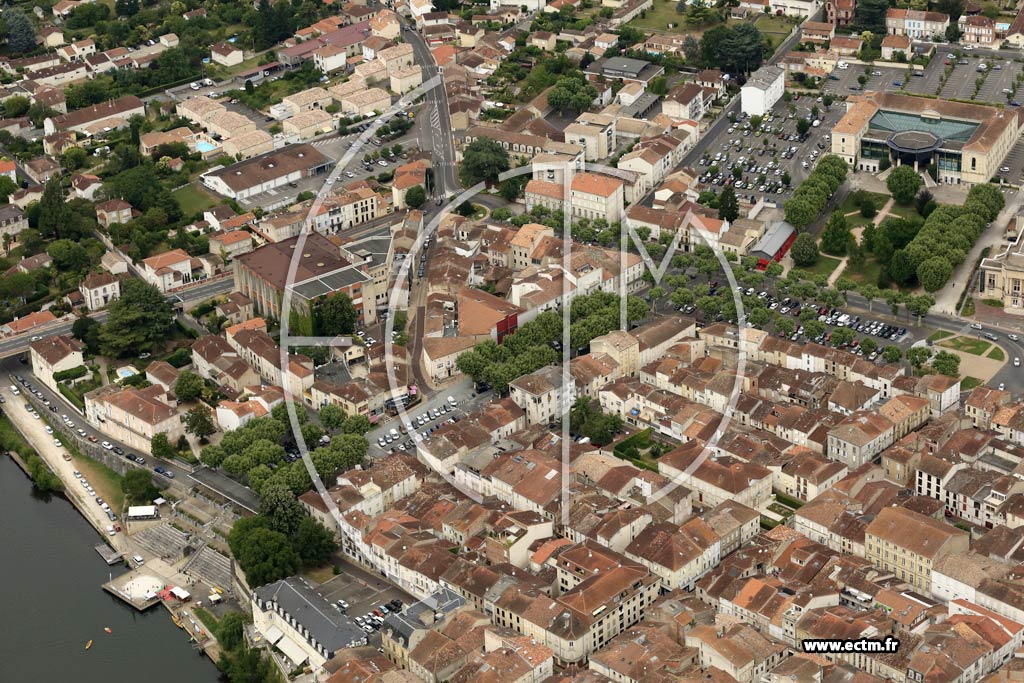 Photo arienne de Villeneuve-sur-Lot (Centre)