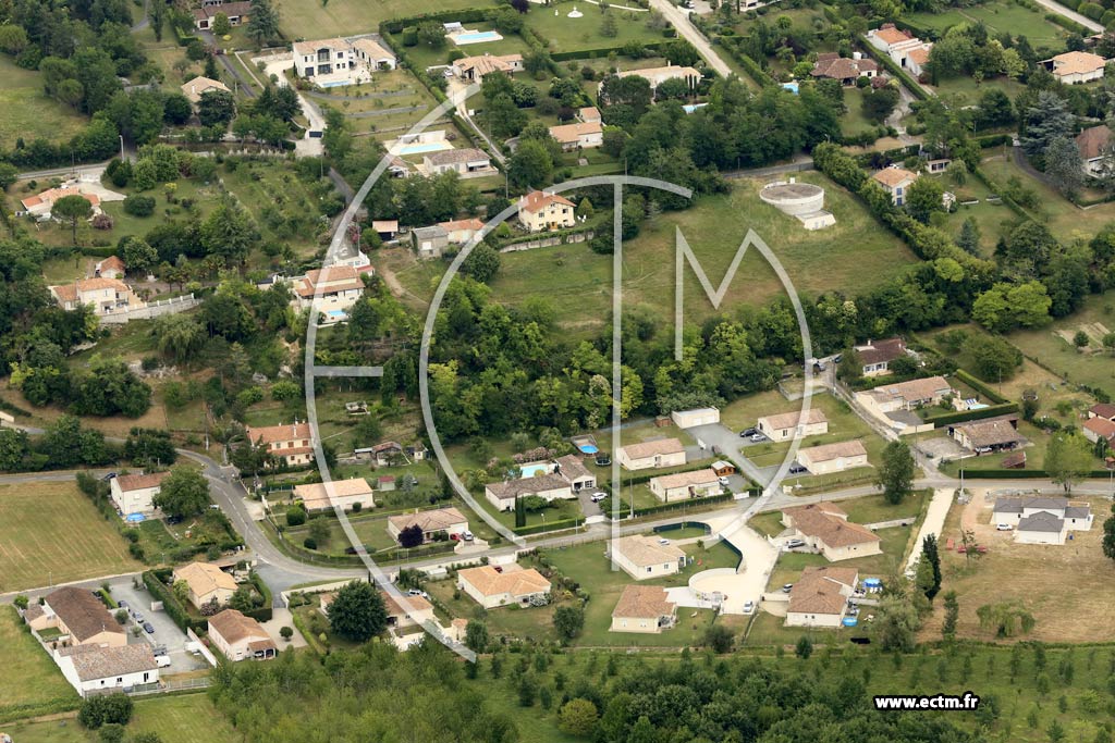 Photo arienne de Villeneuve-sur-Lot (Grelot)