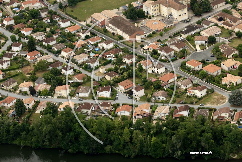 Photo arienne de Villeneuve-sur-Lot (Pountous)