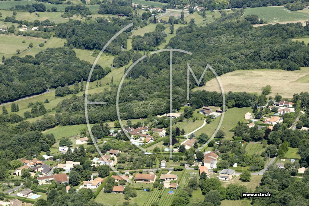 Photo arienne de Annesse-et-Beaulieu