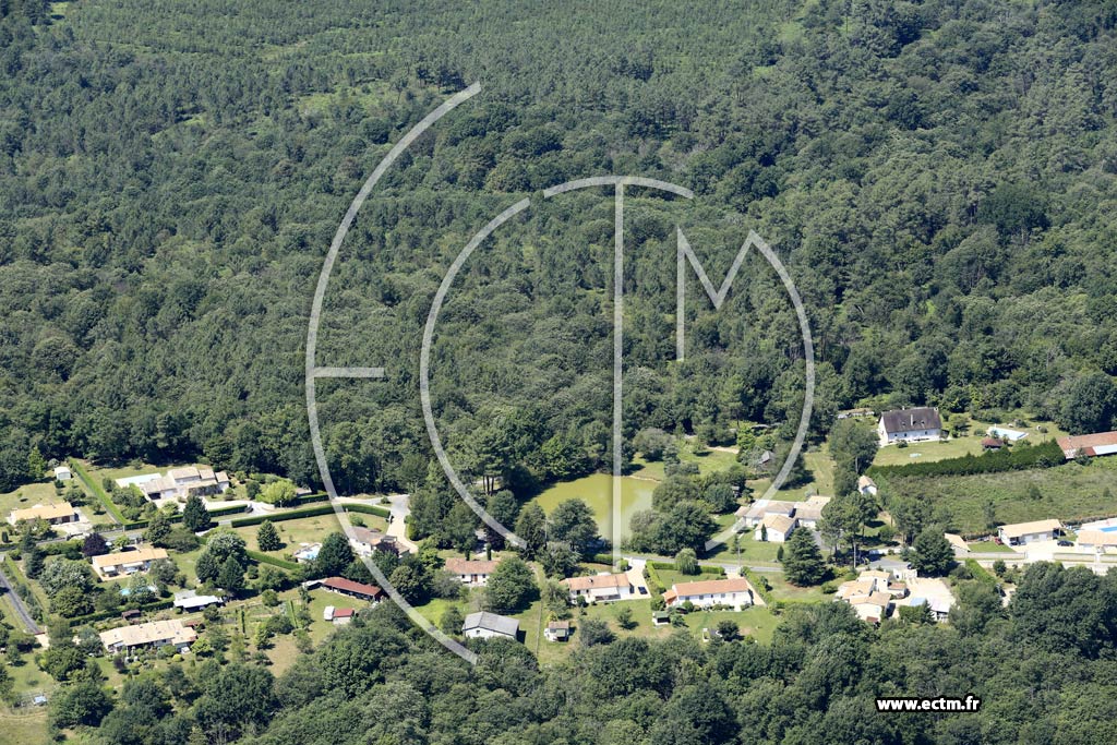 Photo arienne de La Chapelle-Gonaguet (Blanchou)