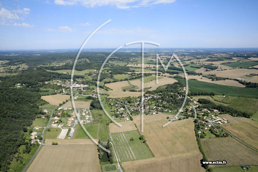 Photo arienne de Lguillac-de-l'Auche