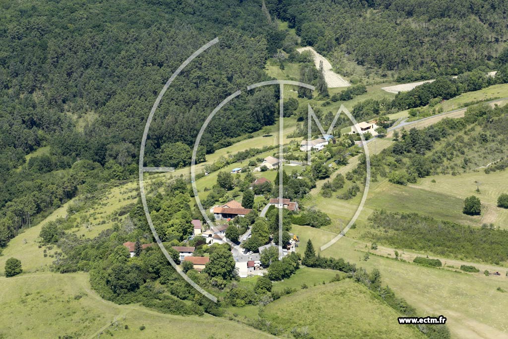 Photo arienne de Lguillac-de-l'Auche (Cayot)