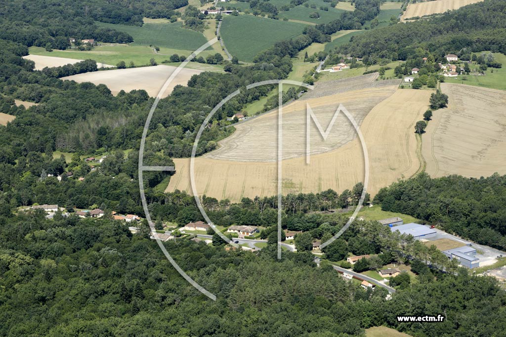 Photo arienne de Lguillac-de-l'Auche (les Quatre Routes)