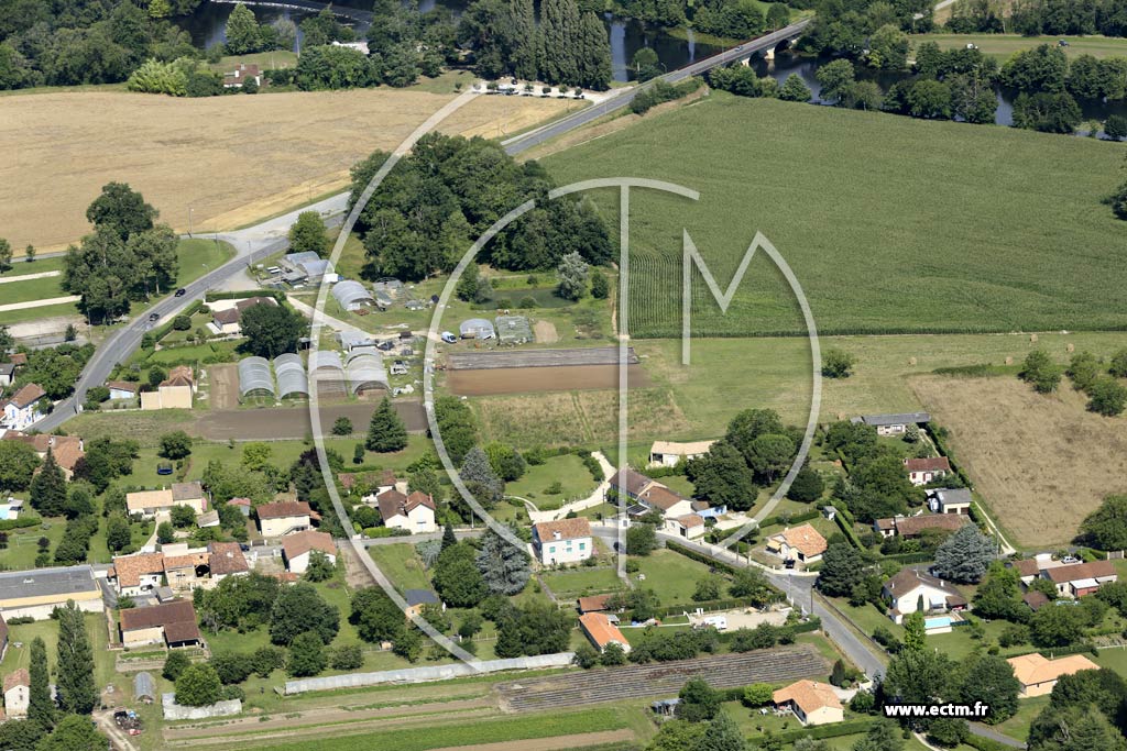 Photo arienne de Saint-Lon-sur-l'Isle