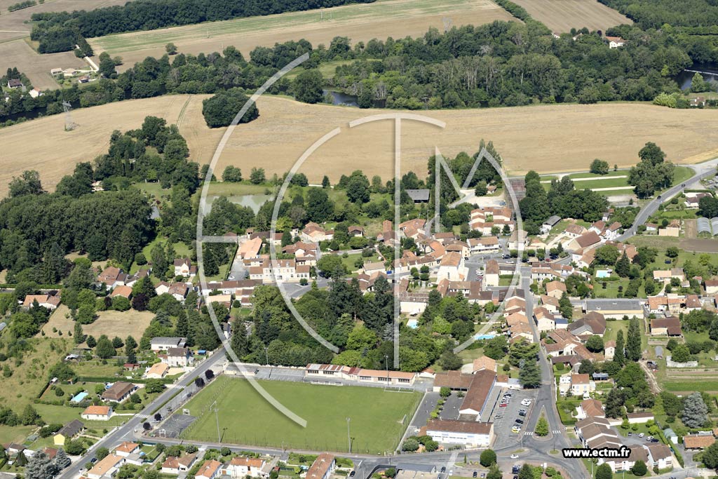 Photo arienne de Saint-Lon-sur-l'Isle