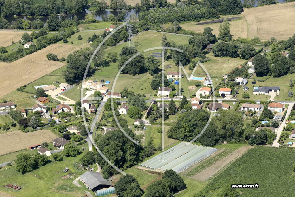 Photo arienne de Saint-Lon-sur-l'Isle
